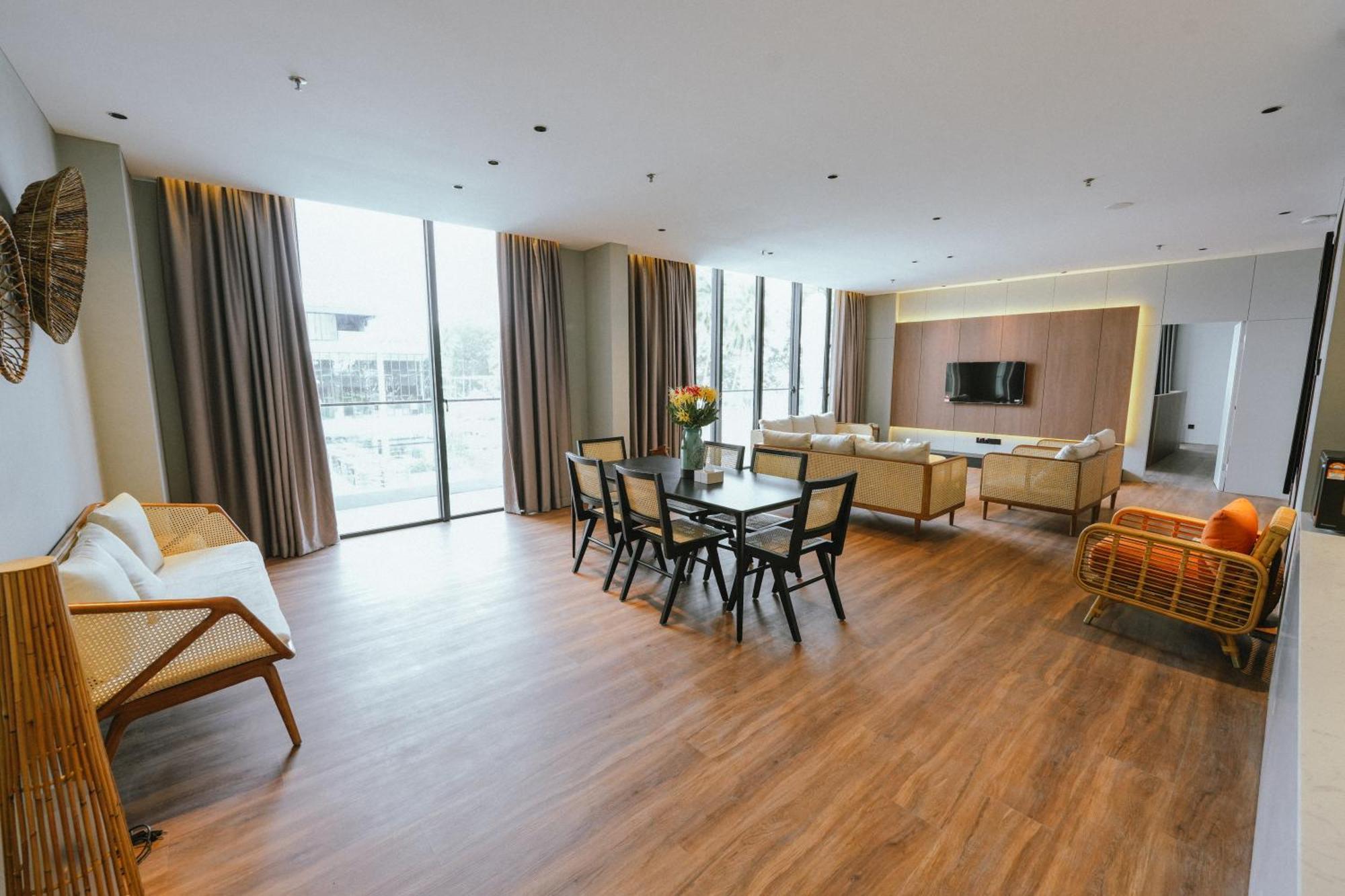 Roxy Beach Resort Sematan Εξωτερικό φωτογραφία