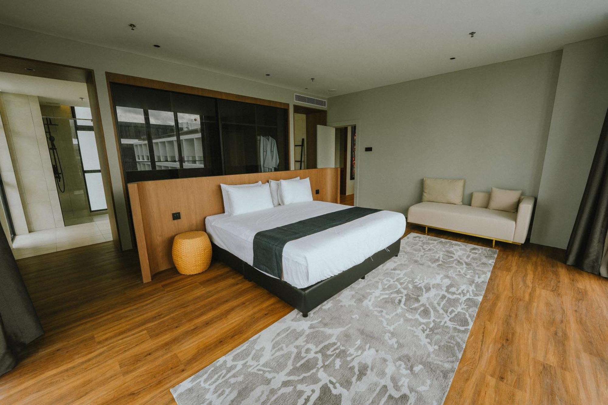 Roxy Beach Resort Sematan Εξωτερικό φωτογραφία