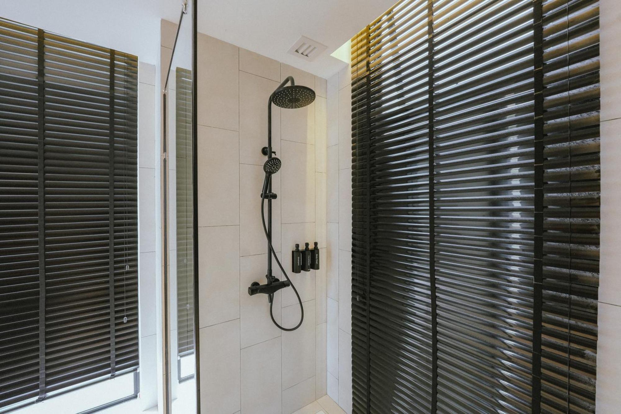 Roxy Beach Resort Sematan Εξωτερικό φωτογραφία