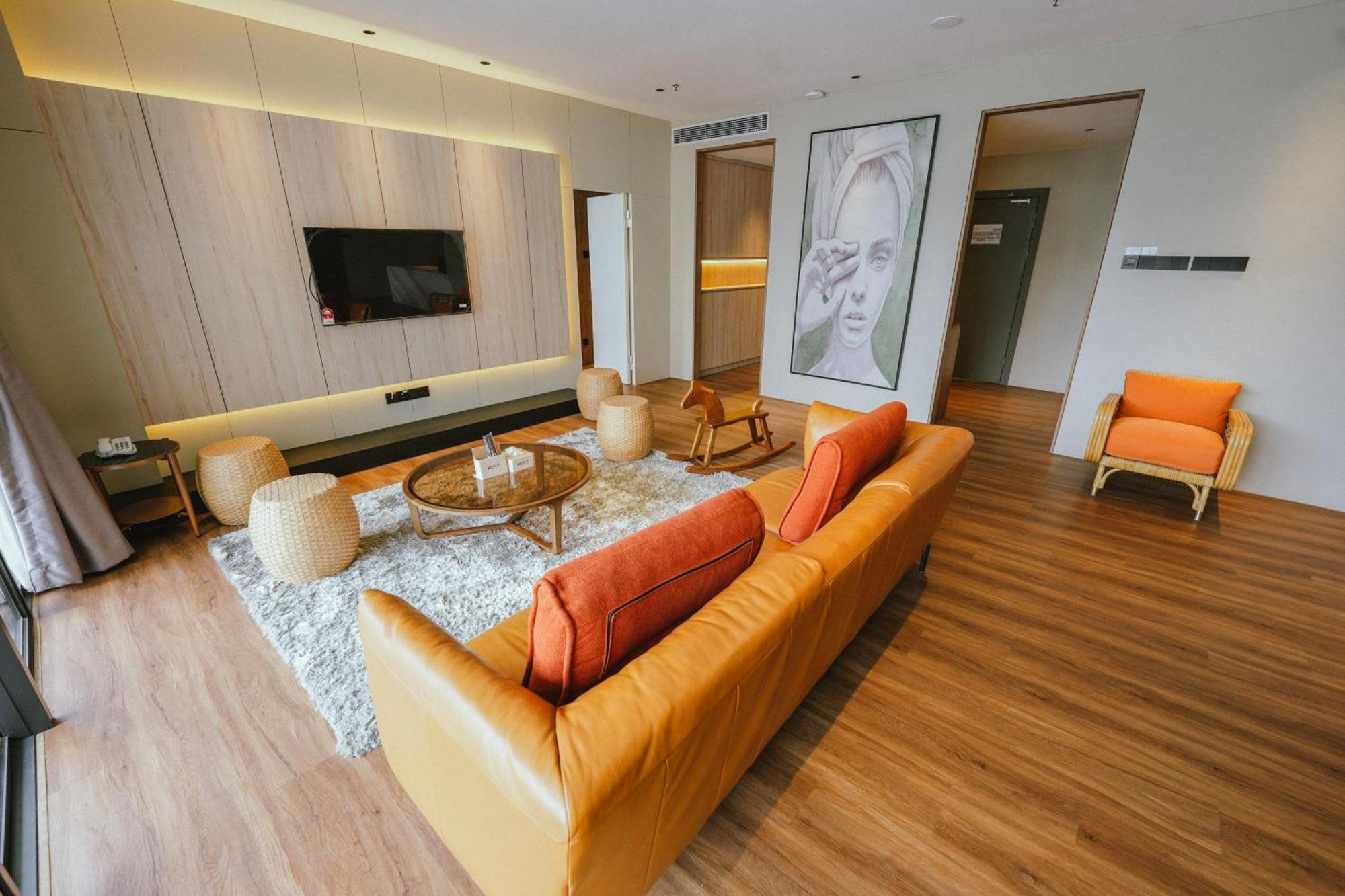 Roxy Beach Resort Sematan Εξωτερικό φωτογραφία